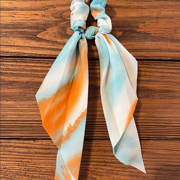 ✅SOLD✅New scrunchies with tail. - Picture 4 of 8